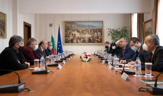 Румен Радев посочи кога  държавата е демократична, хуманна и социално справедлива