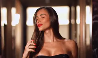 Едер Милитао и секси красавицата Таина Кастро очакват първото си дете заедно