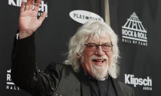 Почина барабанистът на "Moody Blues" 