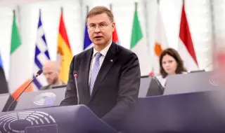 Валдис Домбровскис: Много от притесненията преди приемането на еврото не се материализират