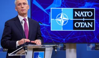 НАТО: Всяка доставка на оръжие от Китай за Русия ще бъде историческа грешка 