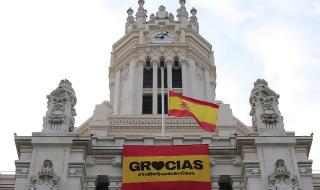 Испания: Тестовете се увеличават, а жертвите намаляват