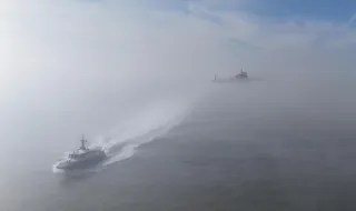 Container ship sinks near Strait of Hormuz after shell strike, another ship at risk