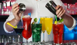 Работа за бармани: умения, заплати и реални възможности за развитие