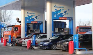 Бензиностанция без бензин: Русия забрани износа на горива