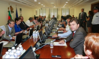 ВСС поиска правосъдният министър да спре спекулациите за предсрочното му разпускане