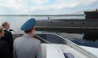 Ядрена заплаха срещу НАТО! Руският боен флот пусна на вода нова атомна подводница 