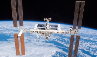 Български прибори на борда на МКС