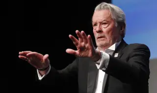 Кои известни личности са родени днес