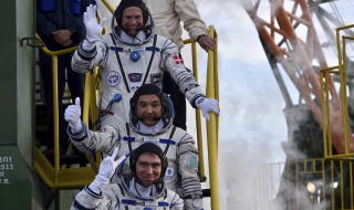 Руските космонавти минават на хамбургери?