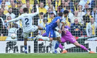 Челси победи Лийдс и се класира за финала за Купата на Англия