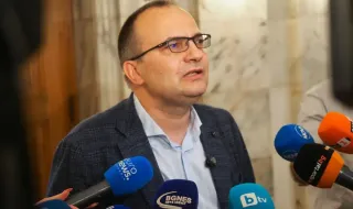 Martin Dimitrov: There is no pilot in the plane and there is no overall concept for the budget