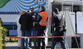 Трима разстреляни край гара в Швейцария