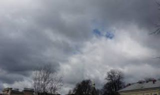 Облачна неделя