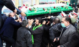 Убили иранския ядрен учен със сателит