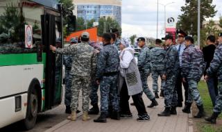 Невиждани сблъсъци в Казахстан