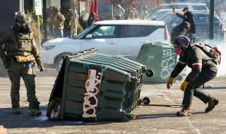 САЩ: Отново смъртоносни изстрели при операция на ICE