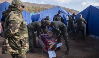 Все още не са достигнати всички пострадали селища в Мароко