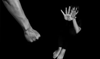 "Мъжът ми ще ме убие. Знам го." Стотици жени в Турция живеят с този страх.