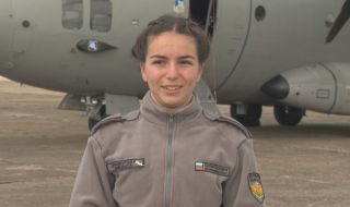 Нараства броят на жените в българската военна авиация