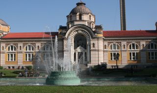 Чуждестранните туристи се завръщат в София 