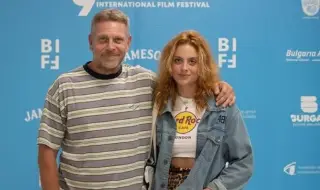 Дъщерята на Юлиан Вергов стана певица