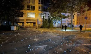 Дрон подпали бизнес сграда в центъра на Днипро