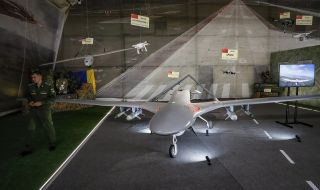 В Крим системата за противовъздушна отбрана свали дрон