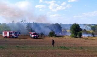 Екстремна опасност от пожари в 8 области