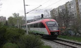 "Княжево" протестира срещу влак през квартала