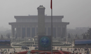 Обезщетение за китайка, неправомерно изпратена в трудов лагер