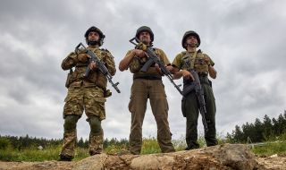 Украйна иска бързо да влезе в НАТО. САЩ и Германия обаче не искат да поемат такъв ангажимент