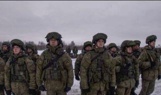 Нов фронт? Русия е разположила още войски по границата си с Украйна