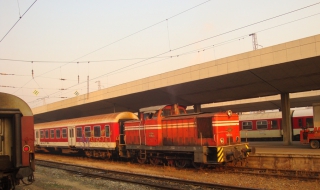 БДЖ: И преговорите, и стачката продължават