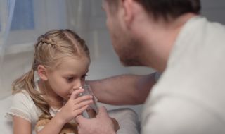 Защо децата искат вода преди заспиване