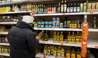 Няма фрапиращи нарушения на вносните храни! Министър и земеделци се натъкнали на голяма "сива зона"