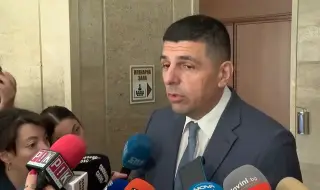 Ивайло Мирчев поряза Борисов за общ десен кандидат-президент: Нямаме работа в леглото на Пеевски и Борисов
