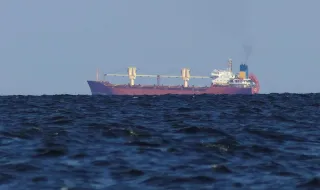 Русия нанесе удари по четири товарни кораба