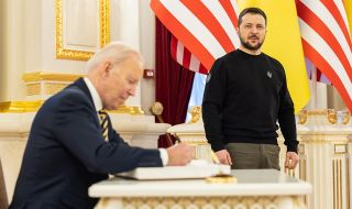 Политико: Киев моли Съединените щати за по-голяма подкрепа във войната срещу Русия