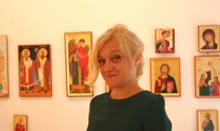 Олга Босева: Сякаш целият ни живот се отлага...