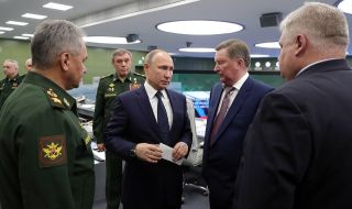 Инспекция от Кремъл! Владимир Путин посети щаба на армията в Южна Русия