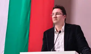 Националният съвет на БСП гласува доверие на Крум Зарков