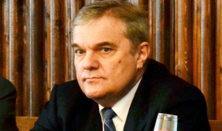 Румен Петков: Плевнелиев се държи като зле управляван съветски шпионин