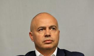 Свиленски, БСП: Да вози министри ли е работата на Борисов?