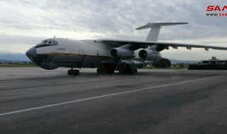 Три самолета от Чечня и ОАЕ пристигнаха на международното летище в Латакия, натоварени с хуманитарна помощ