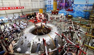 Китай пусна нов термоядрен реактор