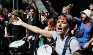 "Милей, измамнико!": Първи протест срещу реформите на новия аржентински президент ВИДЕО