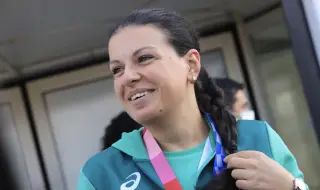 Антоанета Костадинова се класира за финала на пистолет на европейското в Осиек