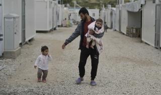 Австрия вкарва в затвора бежанците, които лъжат