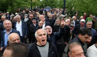 Протести в Тирана срещу проектозакона за равенството между половете